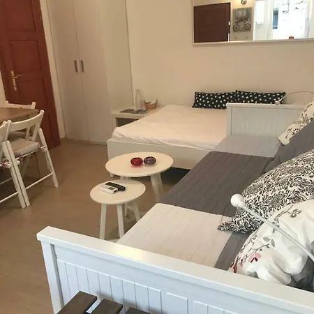 Apartment Apartments Tribunj Tribunj (Sibenik-Knin)